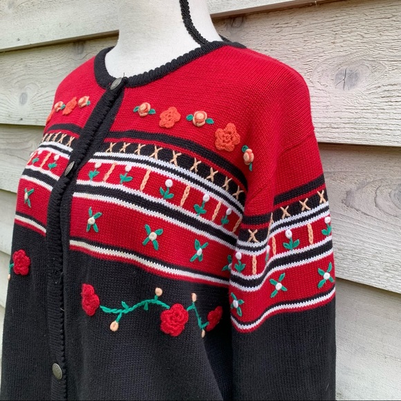 Vintage 90s Red and Black Striped Floral Crochet Crewneck Button Down Sweater - Picture 5 of 16